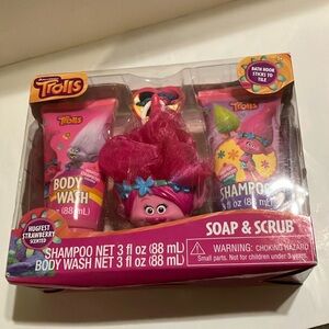 NIB Trolls World‎ Tour Soap & Scrub